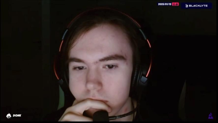 什么是“制度化成瘾”？解析系统如何放大个体弱点。（揭秘“制度化成瘾”：系统如何放大个体脆弱性）